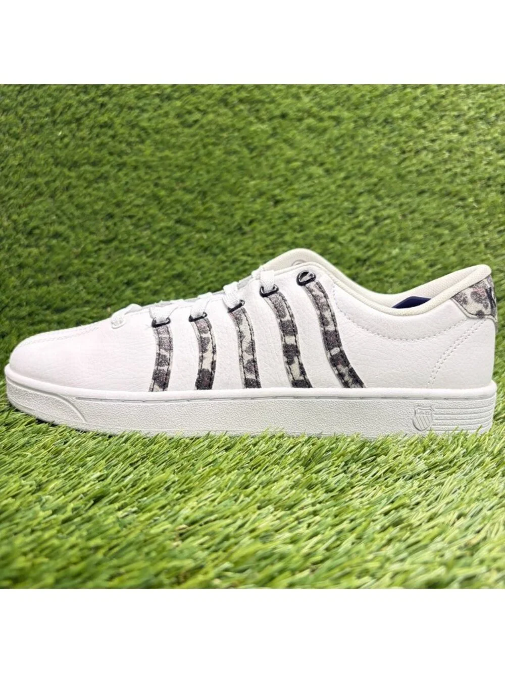K-Swiss Court Pro II Leopard Womens Size 9.5 White Black Athletic Shoes Sneakers